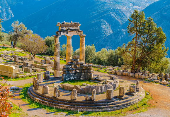 Τα Σμαράγδια του Κορινθιακού